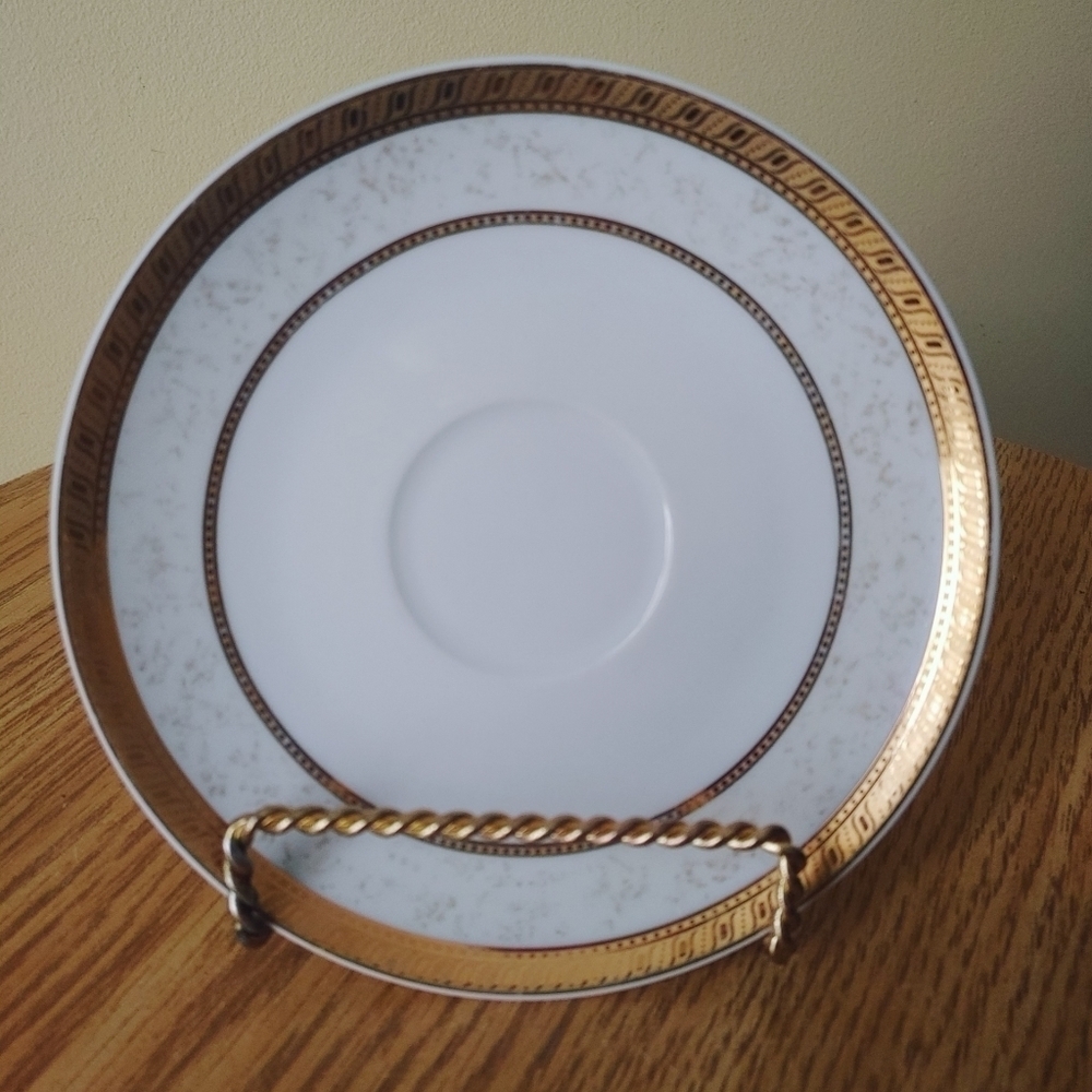 Royal Heritage Primavera Saucer, 6"‎ in